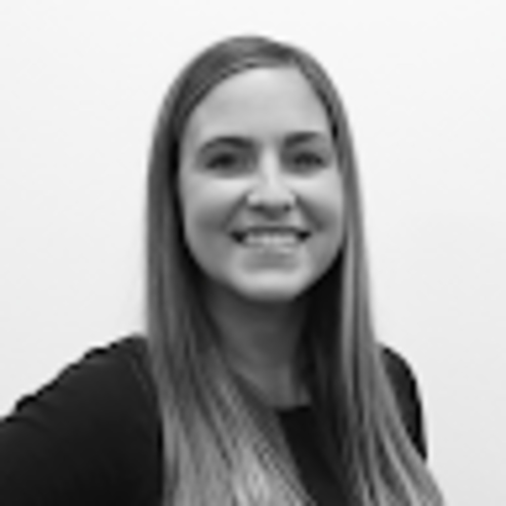 Meet your Posher, Caroline
